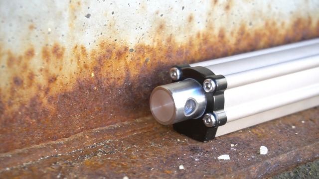 Waterproof linear actuator operating outdoors in all weather conditions